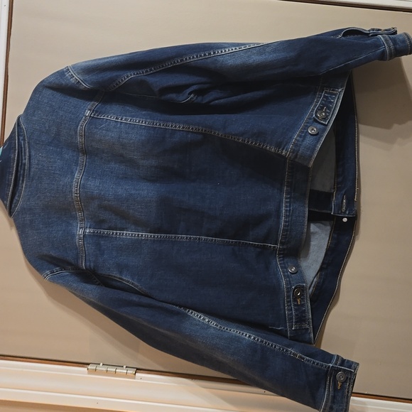 Torrid jean jacket - Picture 4 of 4